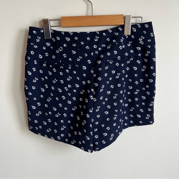 MICHAEL Michael Kors High Waist Shorts Size 6 Blue White Floral Print - Picture 8 of 11
